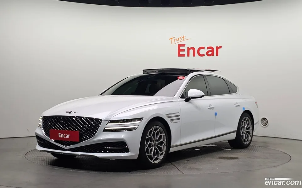Genesis G80 2.5 AWD 2023 — photo 1, buy with delivery to Moscow