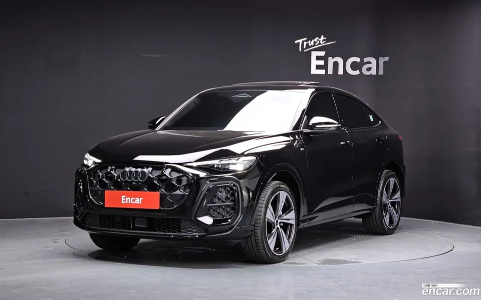 Audi Q5 (80A) 40 TFSI S Line 2025 — photo 1, buy with delivery to Moscow