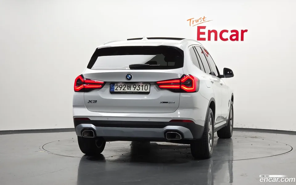 BMW X3 xDrive 20i 2024 — thumbnail 4