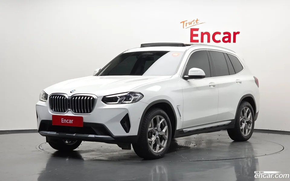BMW X3 xDrive 20i 2024 — photo 1, buy with delivery to Moscow