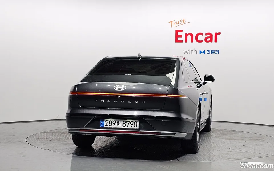 Hyundai Grandeur Hybrid 2024 — миниатюра 4