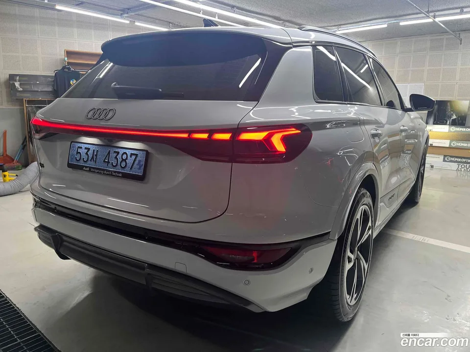 Audi Q6 e- 2025 — миниатюра 2