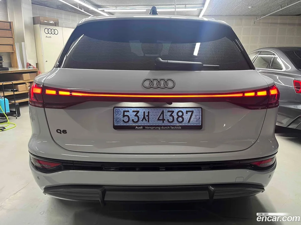 Audi Q6 e- 2025 — миниатюра 4