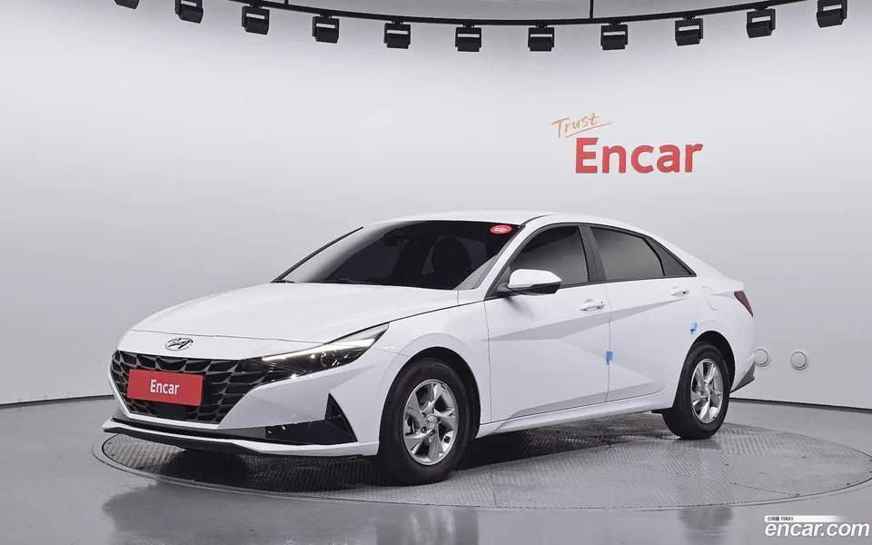 Hyundai Avante 1.6 2023 — photo 1, buy with delivery to Moscow