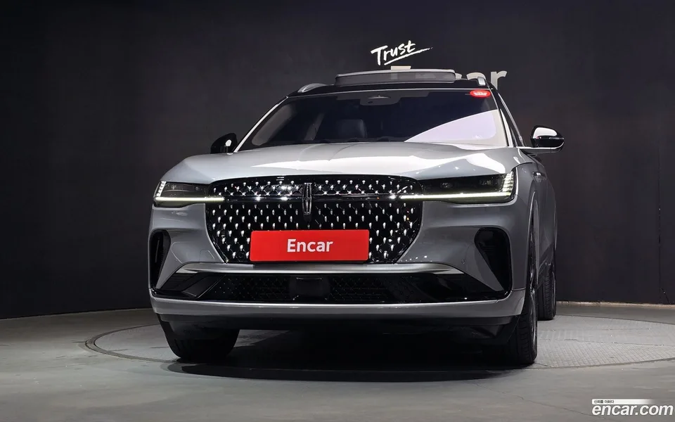 Lincoln Nautilus 2.0 AWD 2025 — миниатюра 3