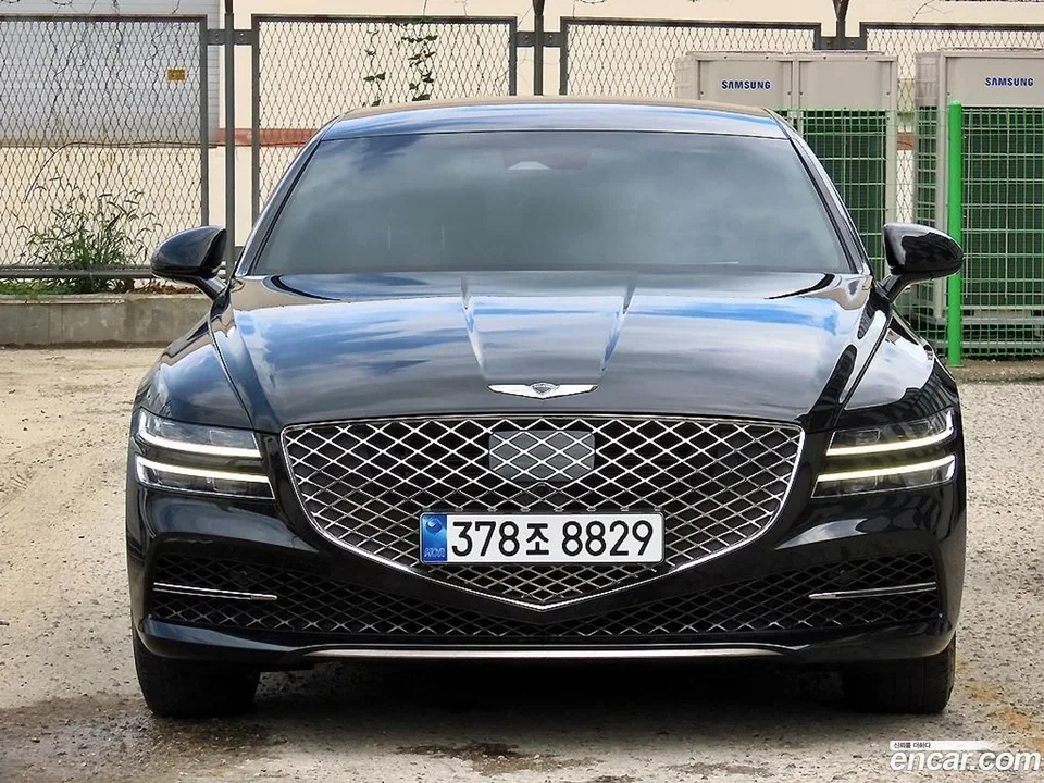 Genesis G80 2.5 2WD 2023 — thumbnail 2