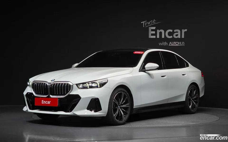 BMW 5 Series 2025