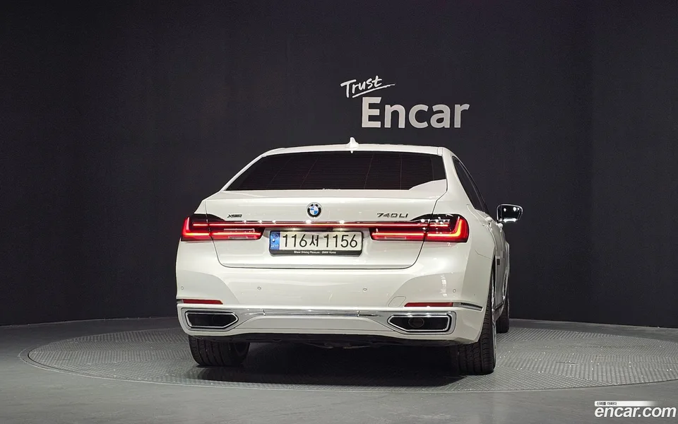 BMW 7 Series 740Li xDrive 2022 — миниатюра 4
