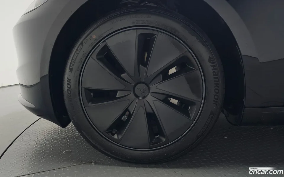 Tesla Model 3 RWD 2024 — миниатюра 2