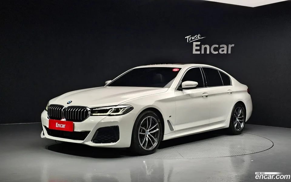 BMW 5 Series 2023