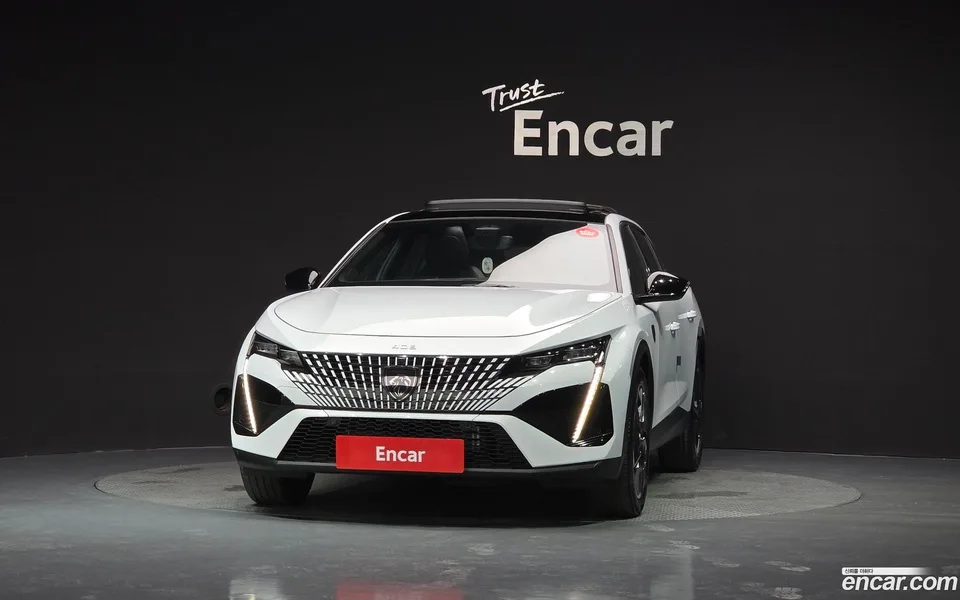 Peugeot 408 1.2 GT 2025 — thumbnail 3