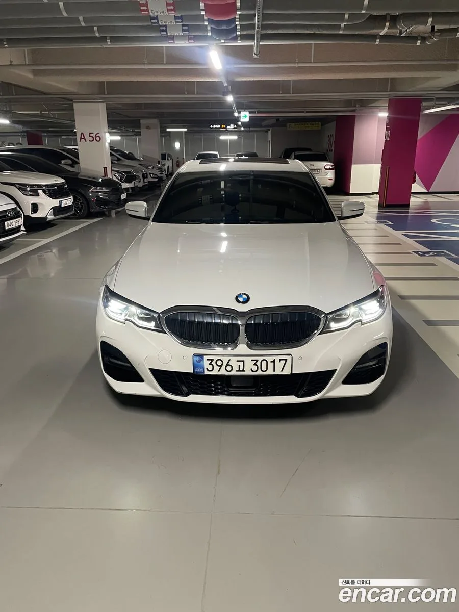 BMW 3 Series 320i M 2022 — фото 1, купить с доставкой в Москву