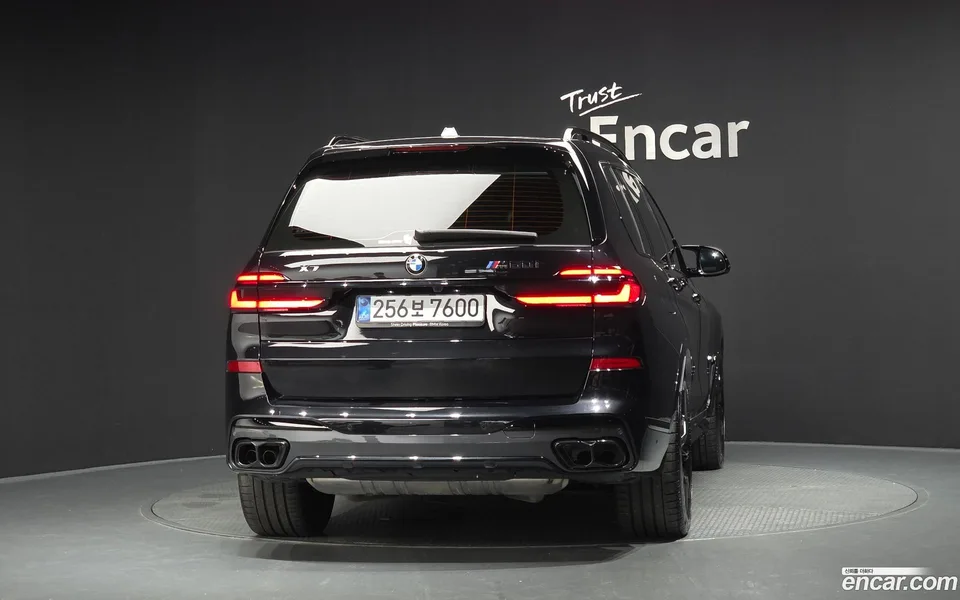 BMW X7 M60i xDrive M 6 2025 — миниатюра 4
