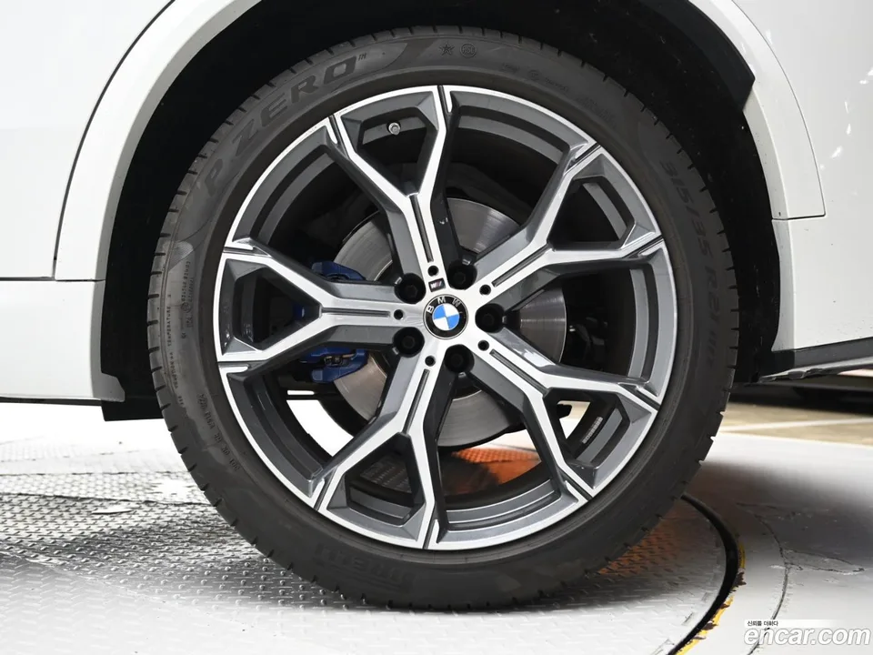 BMW X5 xDrive 40i M 2024 — thumbnail 5