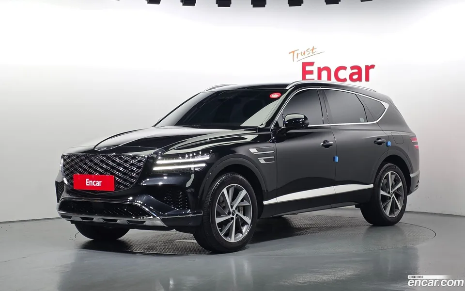 Genesis GV80 2.5T AWD 2025 — photo 1, buy with delivery to Moscow