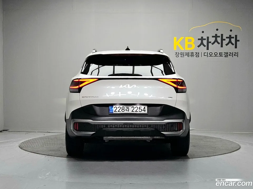 Kia Sportage Hybrid 2WD 2024 — thumbnail 4