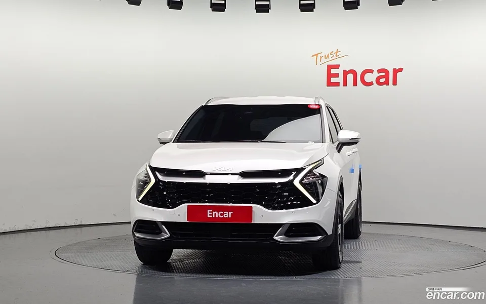 Kia Sportage 2.0 2WD 2023 — thumbnail 3