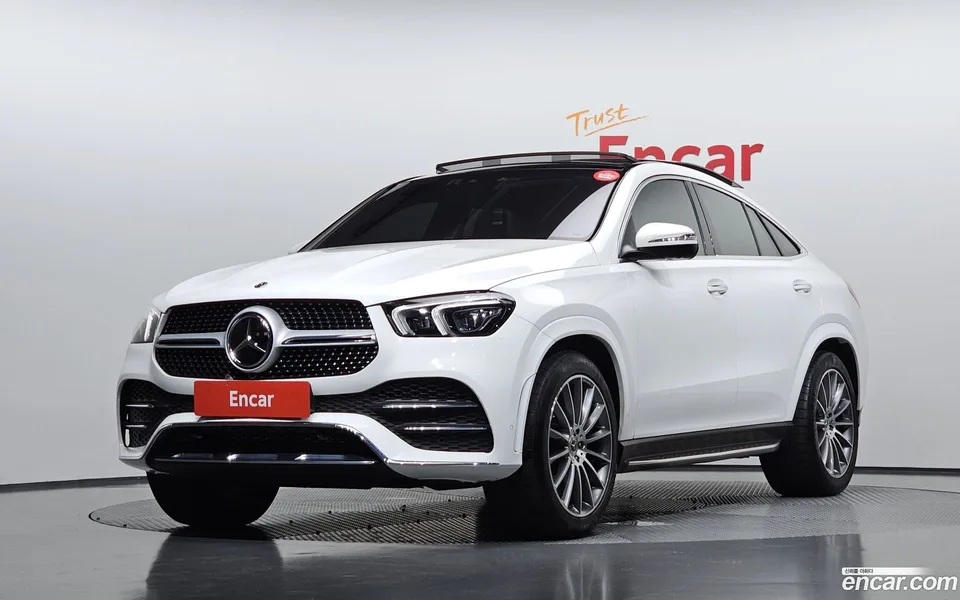 Mercedes-Benz GLE-Class GLE400d 4MATIC 2023 — photo 1, buy with delivery to Moscow