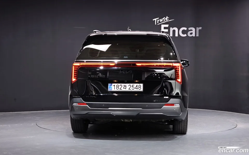 Kia Carnival HEV 9 X Line 2025 — thumbnail 4