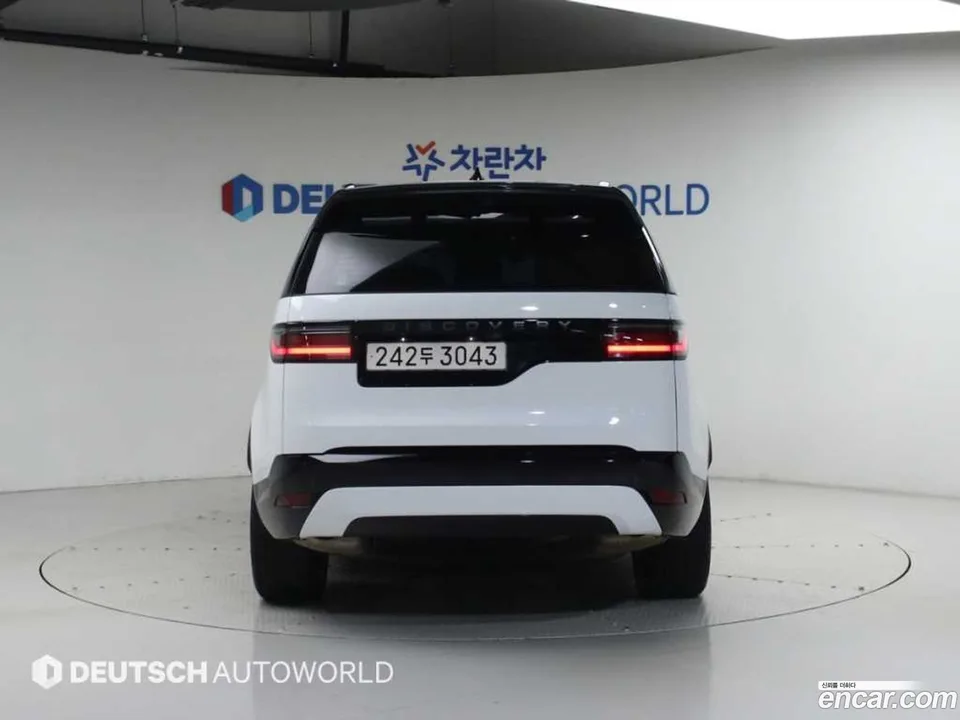 Land Rover Discovery P360 HSE 2025 — миниатюра 4