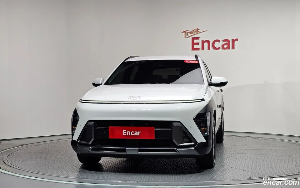 Hyundai Kona Hybrid 2023 — thumbnail 3