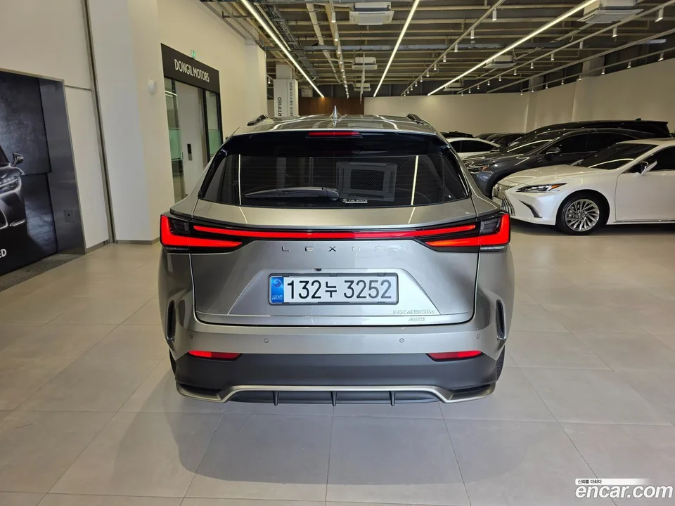 Lexus NX 450h+ F-Sport 2025 — миниатюра 4