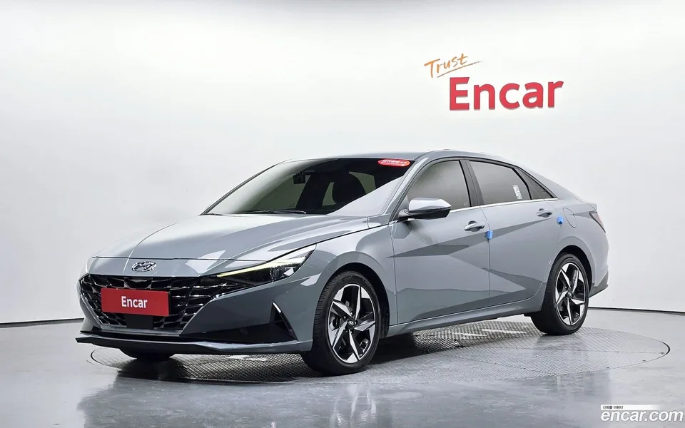 Hyundai Avante Hybrid 2022 — photo 1, buy with delivery to Moscow