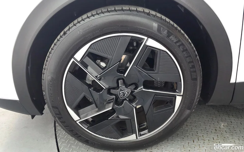 Peugeot 408 1.2 Pure Tech GT 2024 — thumbnail 2