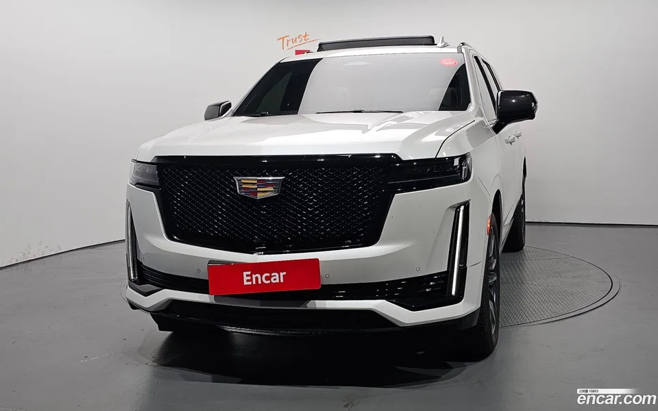 Cadillac Escalade 6.2 ESV 2023 — thumbnail 3