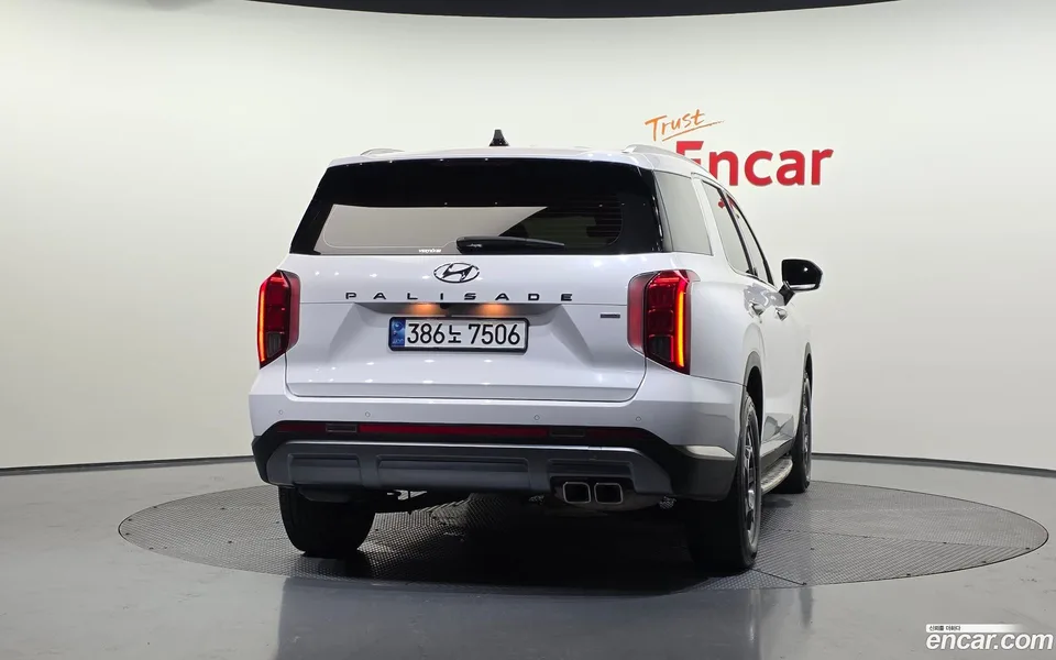 Hyundai Palisade 2.2 4WD 2023 — thumbnail 4