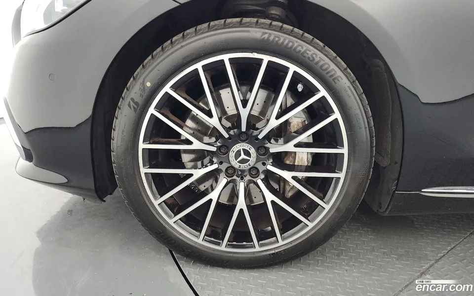 Mercedes-Benz S-Class S580L 4MATIC 2022 — thumbnail 5