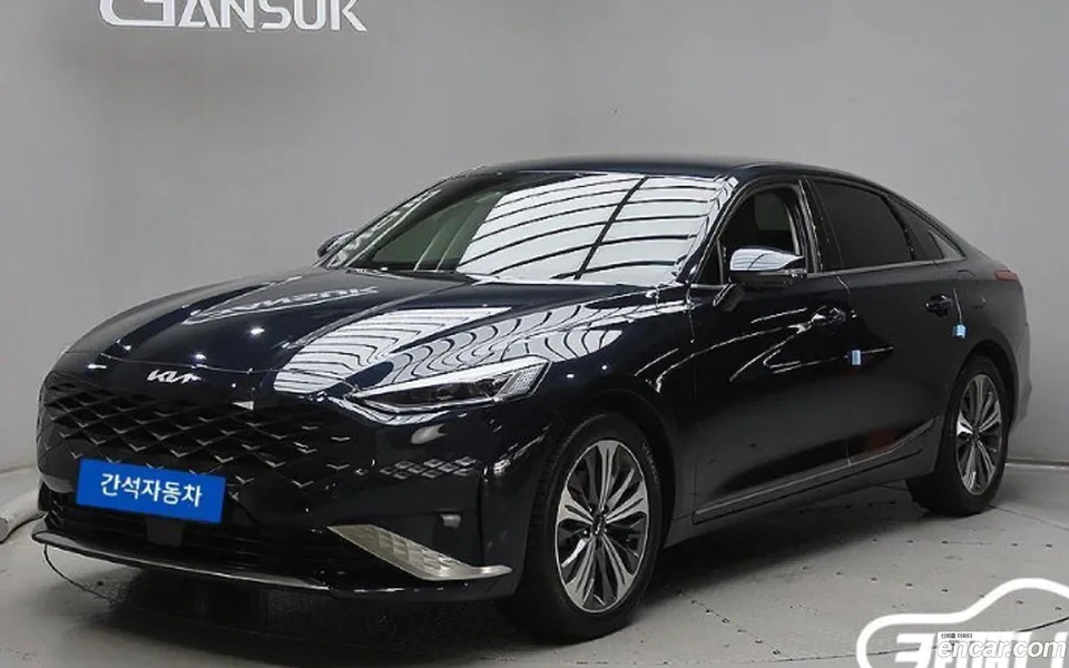 Kia K8 Hybrid 2023 — photo 1, buy with delivery to Moscow
