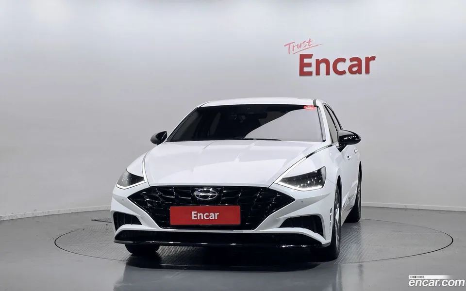 Hyundai Sonata 2.0 2022 — thumbnail 3