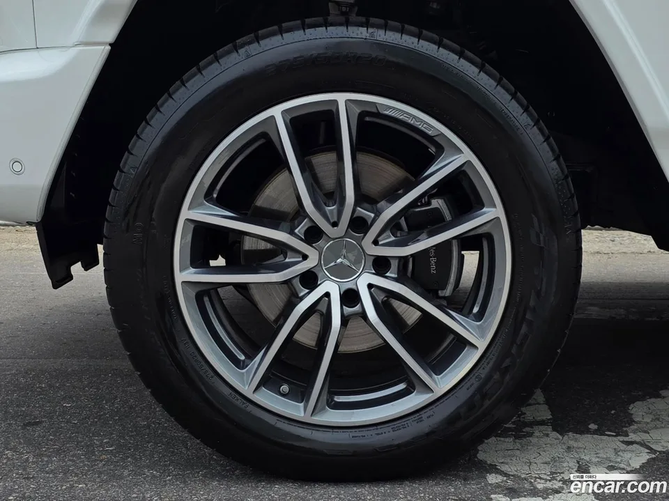 Mercedes-Benz G-Class G450d 2025 — thumbnail 2