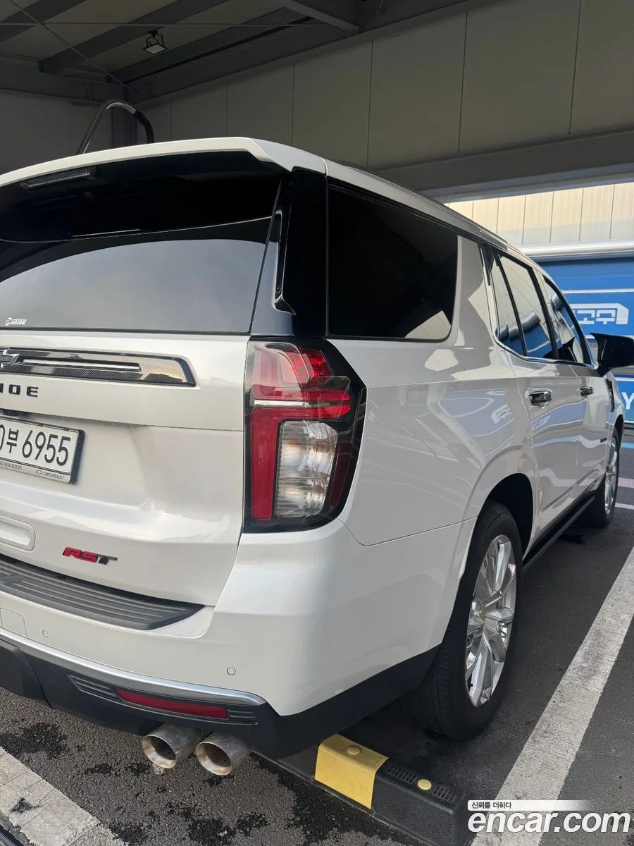 Chevrolet Tahoe 6.2 4WD 2023 — thumbnail 4