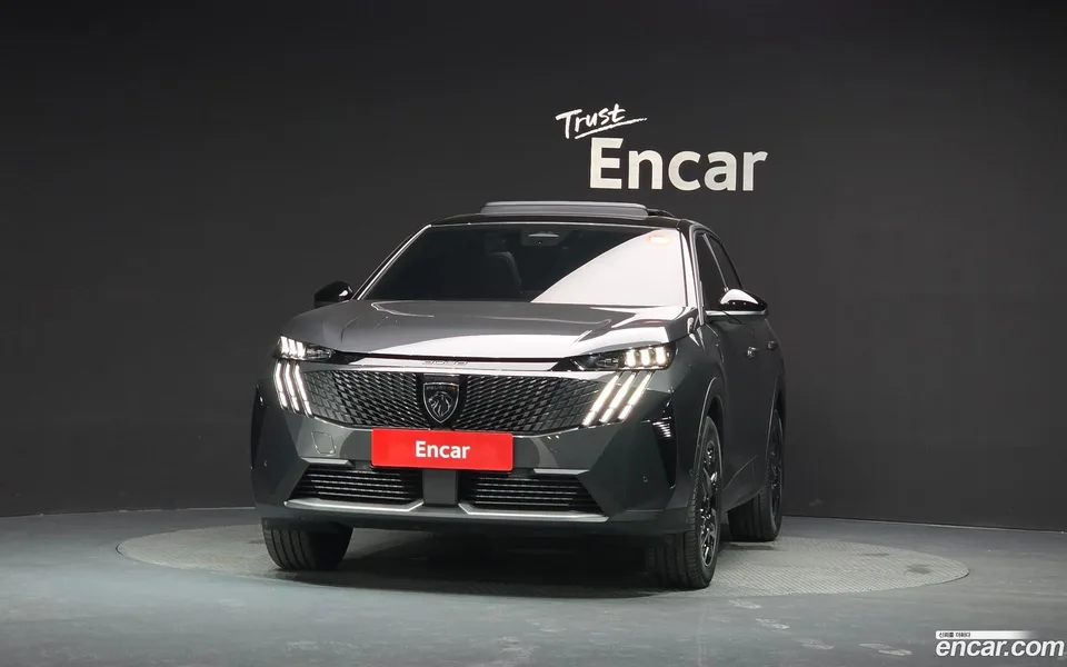 Peugeot 3008 1.2 GT 2025 — thumbnail 3
