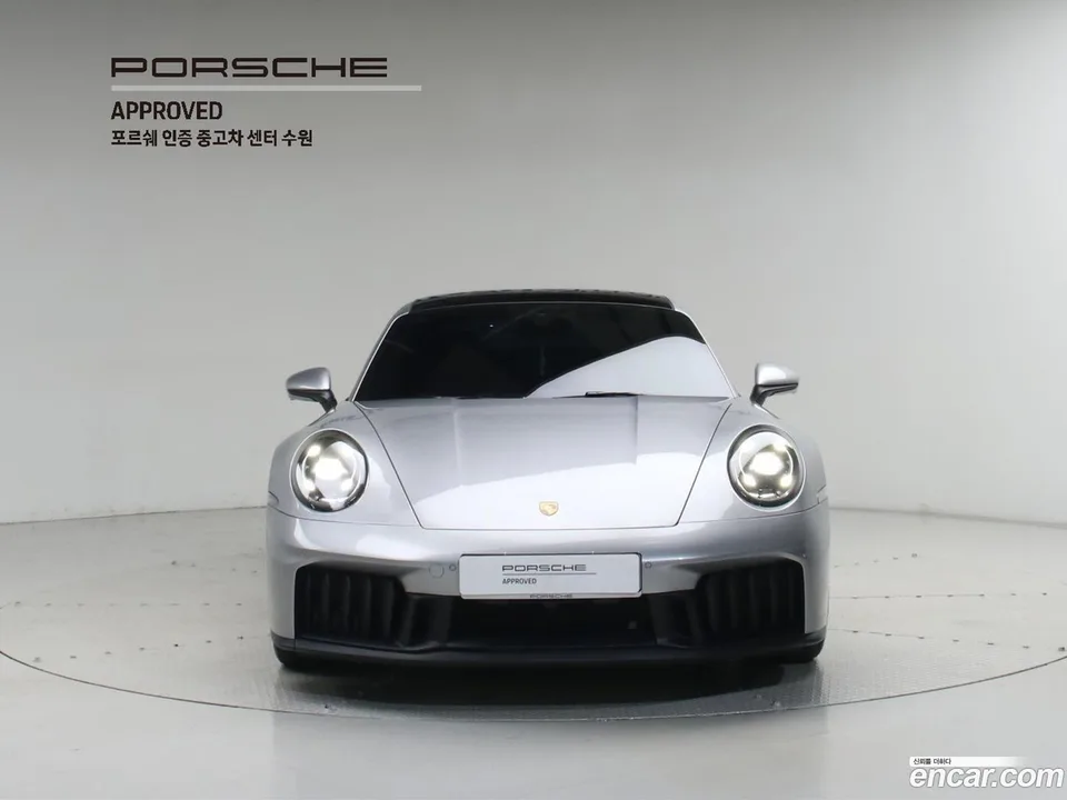 Porsche 911 (992) GTS 2025 — thumbnail 3