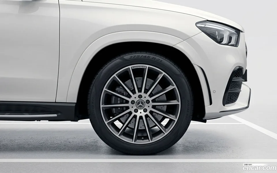 Mercedes-Benz GLE-Class GLE450 4MATIC 2024 — миниатюра 2