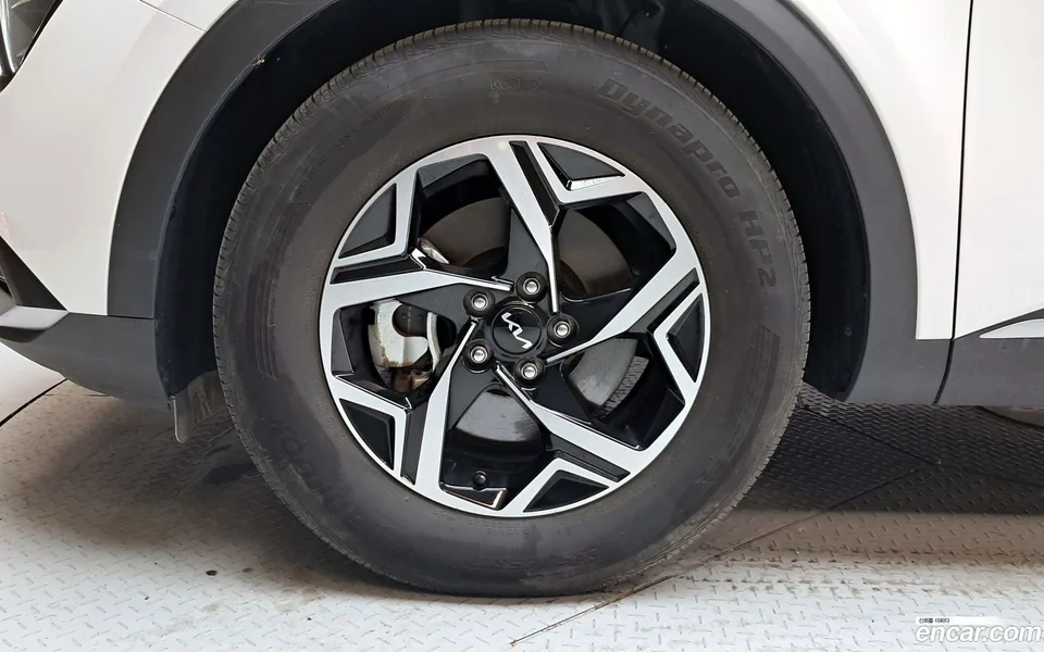 Kia Sportage 2.0 2WD 2024 — thumbnail 2