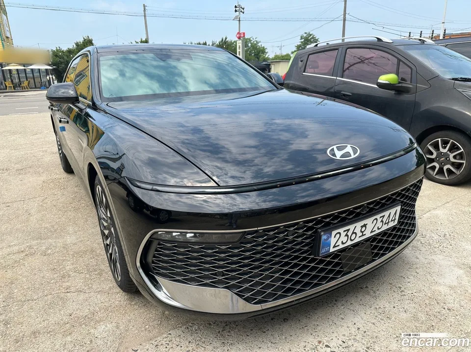 Hyundai Grandeur 2.5 2WD 2026 — photo 1, buy with delivery to Moscow