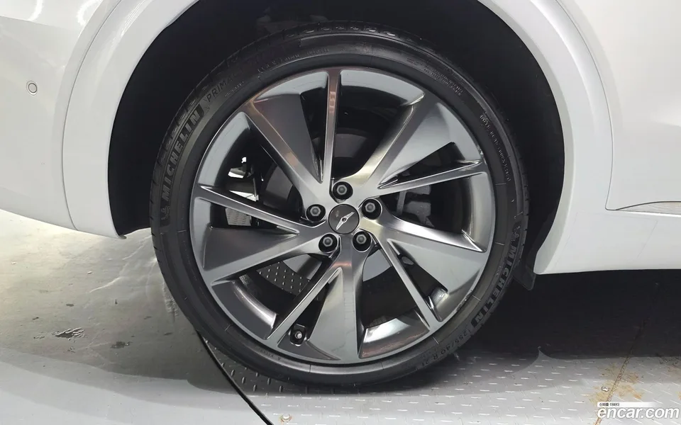 Genesis GV70 2.5T AWD 2022 — thumbnail 2