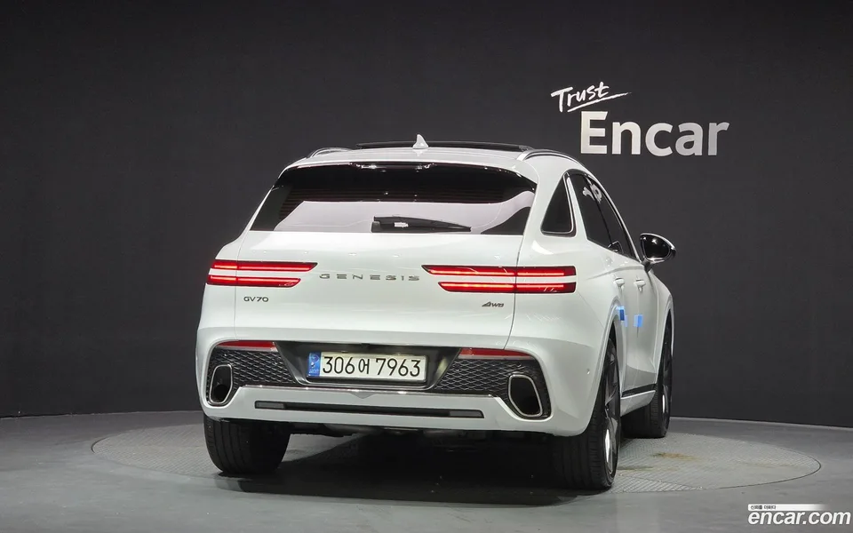 Genesis GV70 2.5T AWD 2022 — thumbnail 4