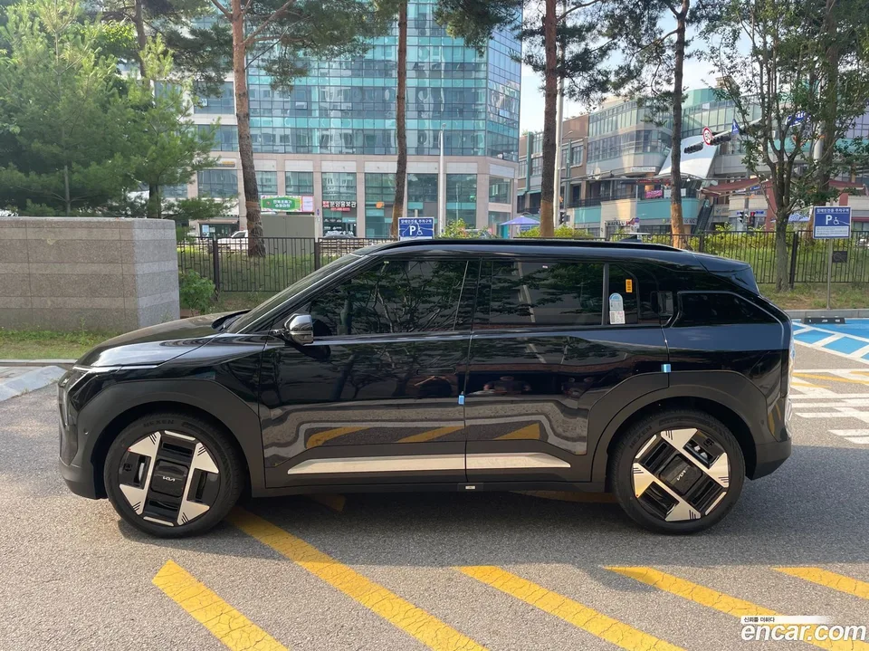 Kia EV3 4WD 2026 — миниатюра 3