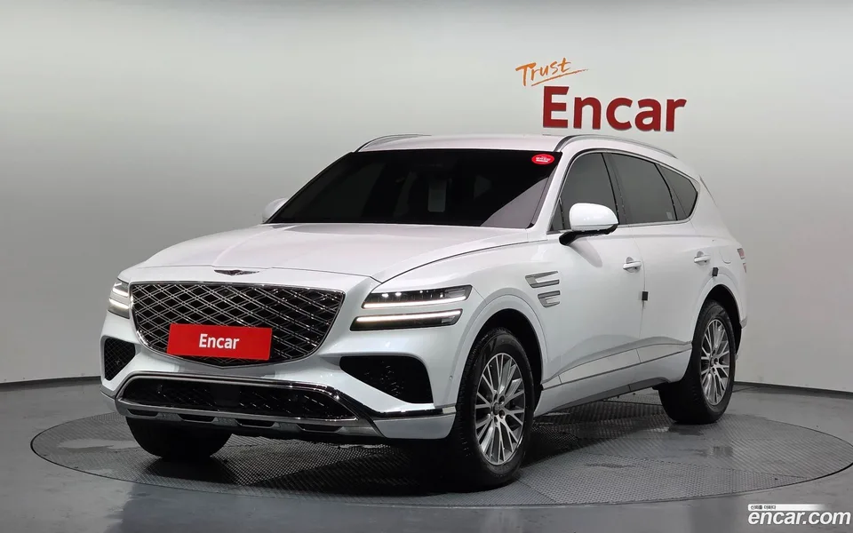 Genesis GV80 2.5T AWD 2023 — photo 1, buy with delivery to Moscow