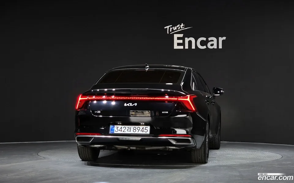 Kia K8 Hybrid 2023 — thumbnail 4