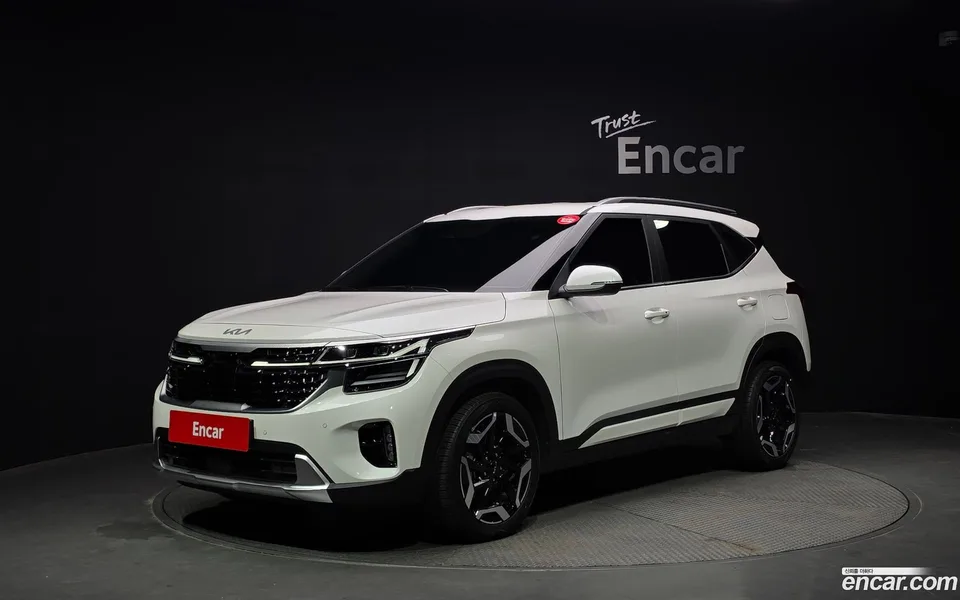 Kia Seltos 1.6 2WD 2025 — photo 1, buy with delivery to Moscow