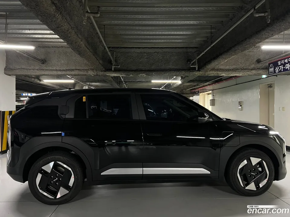 Kia EV3 2WD 2024 — thumbnail 5