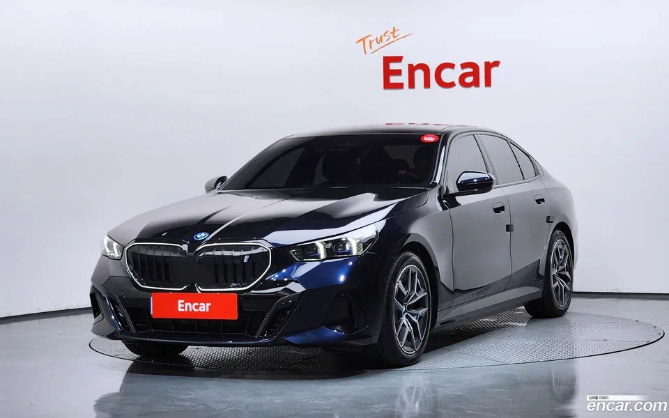 BMW i5 xDrive 40 M 2026 — photo 1, buy with delivery to Moscow