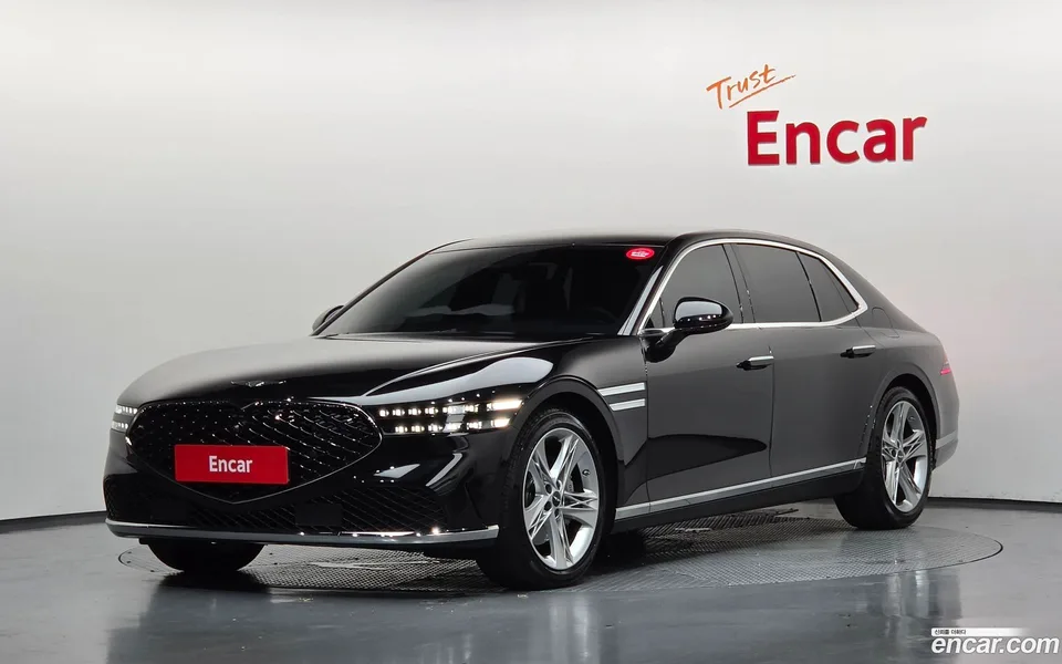 Genesis G90 3.5 AWD 2022 — photo 1, buy with delivery to Moscow