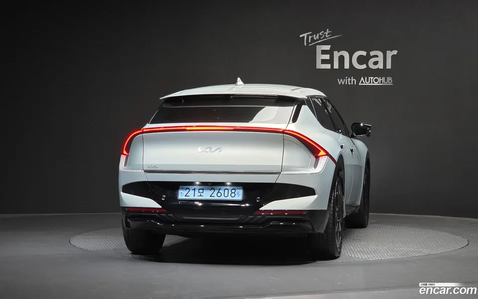 Kia EV6 2WD 2024 — thumbnail 4